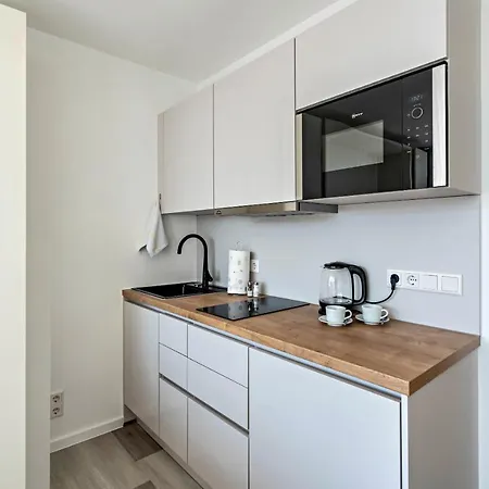 Huber Living Basic 205 Apartman Germering