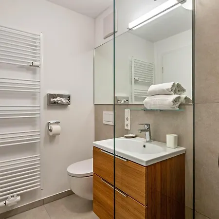 Apartment Huber Living Basic 205 *